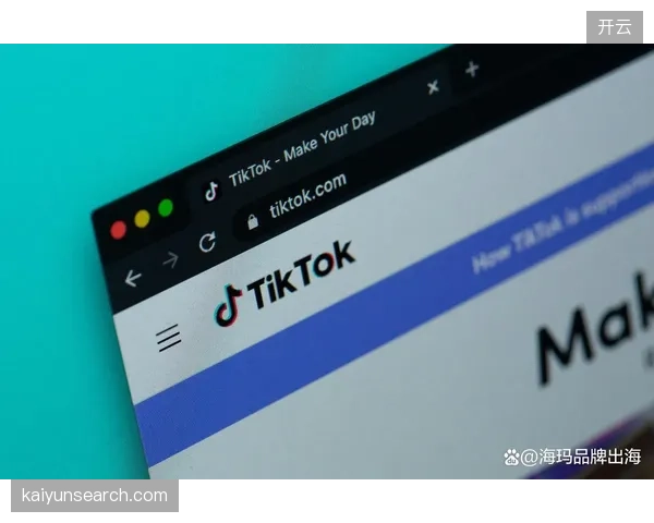 国际足联通过TikTok等平台进行内容创新，旨在吸引年轻观众并拓展商业边界。